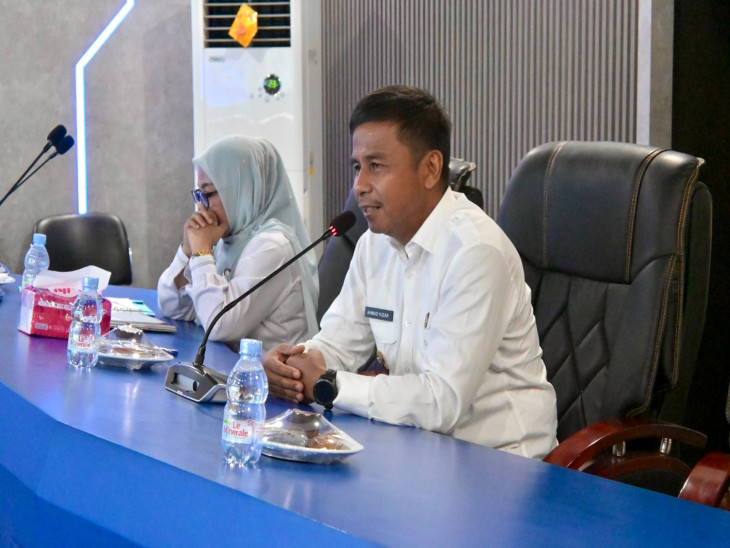 Bupati Kampar minta dukungan pusat dan investor bangun pabrik sawit skala besar guna tingkatkan ekonomi dan serap tenaga kerja.